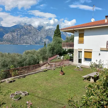 Panoramic View&garden Apartment *