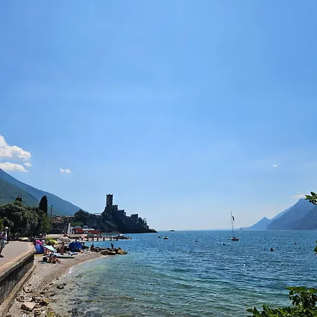 Apartment Panoramic View&garden Malcesine